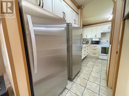 310 Yorkton Avenue Unit# 6, Penticton, BC - Indoor Photo Showing Kitchen