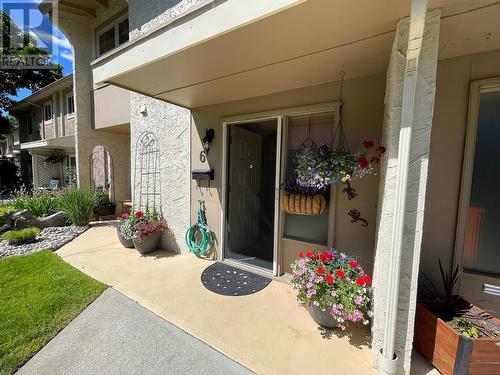 310 Yorkton Avenue Unit# 6, Penticton, BC - Outdoor