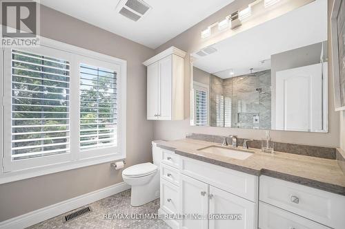 44 Stagecoach Circle, Toronto (Centennial Scarborough), ON - Indoor Photo Showing Bathroom