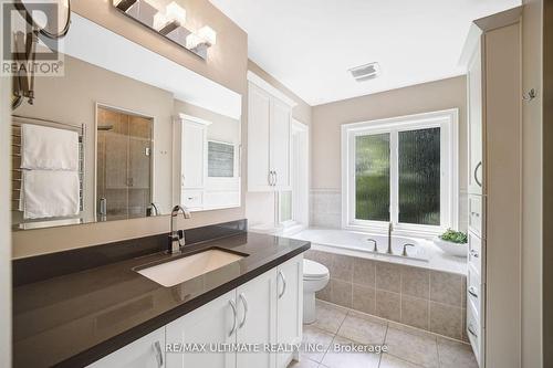 44 Stagecoach Circle, Toronto, ON - Indoor Photo Showing Bathroom