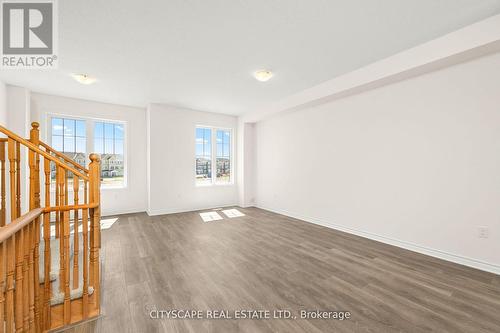 29 Sama Way, Wasaga Beach, ON - Indoor Photo Showing Other Room