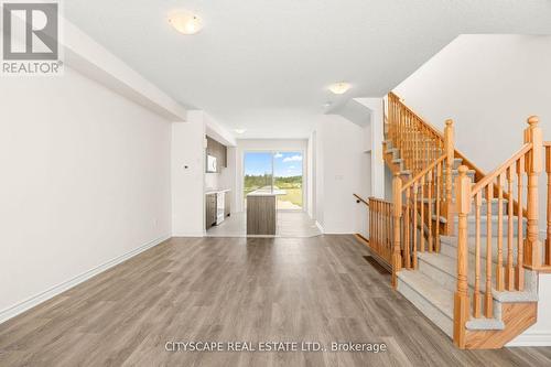 29 Sama Way, Wasaga Beach, ON - Indoor Photo Showing Other Room