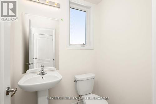 29 Sama Way, Wasaga Beach, ON - Indoor Photo Showing Bathroom