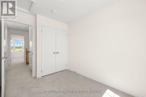 29 Sama Way, Wasaga Beach, ON - Indoor Photo Showing Other Room