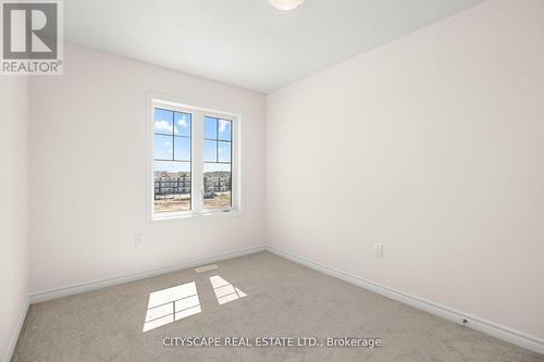 29 Sama Way, Wasaga Beach, ON - Indoor Photo Showing Other Room