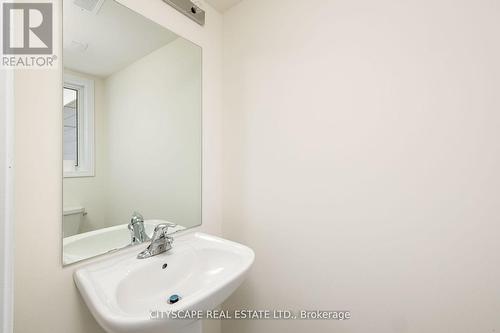 29 Sama Way, Wasaga Beach, ON - Indoor Photo Showing Bathroom