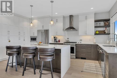 484 Sparrow Hawk Court, Kelowna, BC - Indoor Photo Showing Kitchen With Stainless Steel Kitchen With Upgraded Kitchen