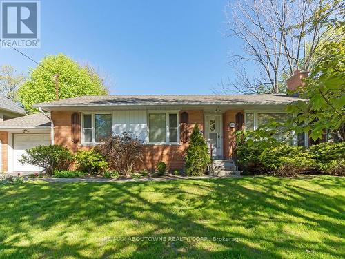 2067 Devon Road, Oakville, ON - Outdoor