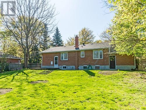 2067 Devon Road, Oakville, ON - Outdoor