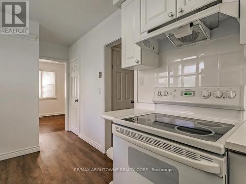 2067 Devon Road, Oakville, ON - Indoor Photo Showing Kitchen