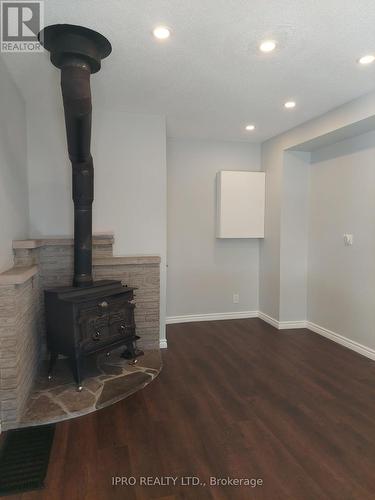 70 Allenby Avenue, Brantford, ON - Indoor Photo Showing Other Room