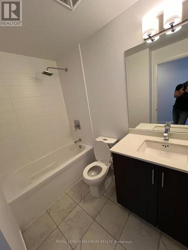 1805 - 3700 Highway 7 Road W, Vaughan (Vaughan Corporate Centre), ON - Indoor Photo Showing Bathroom