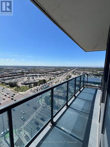 1805 - 3700 Highway 7 Road W, Vaughan (Vaughan Corporate Centre), ON - Outdoor With Balcony With View With Exterior