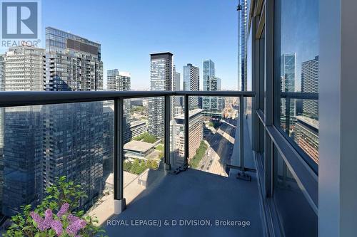 3702 - 35 Mariner Terrace, Toronto, ON - Outdoor