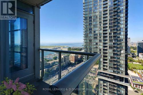 3702 - 35 Mariner Terrace, Toronto, ON - Outdoor