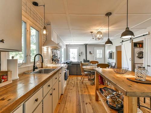 IntÃ©rieur - 1360 Rg Lépine, Saint-Liguori, QC - Indoor Photo Showing Kitchen