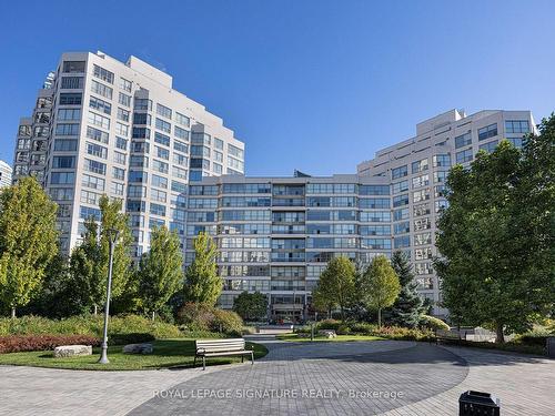 518-2261 Lakeshore Blvd, Toronto, ON - Outdoor With Facade