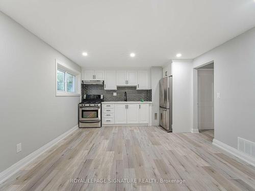 83 Grange Ave, Welland, ON - Indoor Photo Showing Kitchen