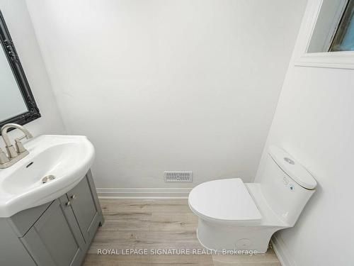 83 Grange Ave, Welland, ON - Indoor Photo Showing Bathroom