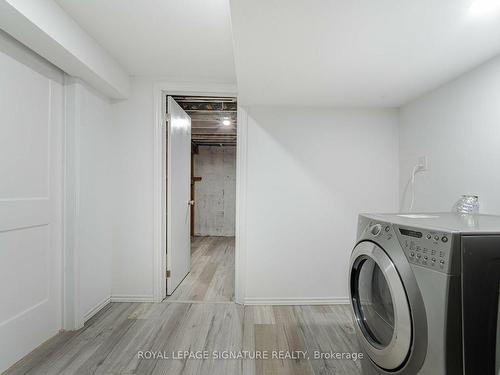 83 Grange Ave, Welland, ON - Indoor Photo Showing Laundry Room