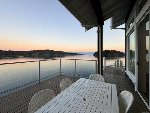 812 Sunset Pt, Sooke, BC 