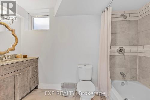 1289 Lowrie Street, Innisfil (Alcona), ON - Indoor Photo Showing Bathroom