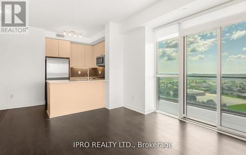 1809 - 4633 Glen Erin Drive, Mississauga (Erin Mills), ON - Indoor Photo Showing Kitchen