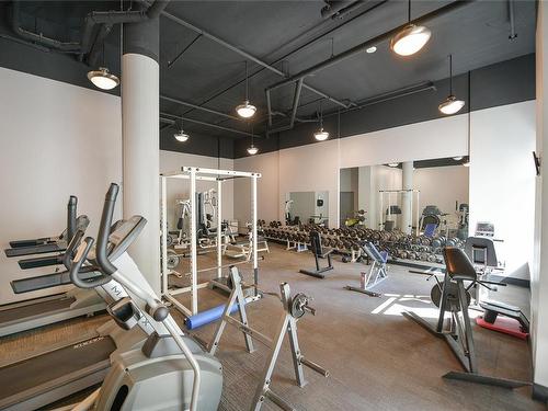 505-845 Yates St, Victoria, BC - Indoor Photo Showing Gym Room