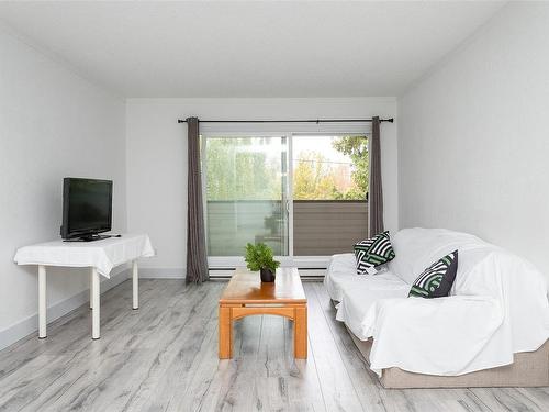 305-909 Pembroke St, Victoria, BC - Indoor