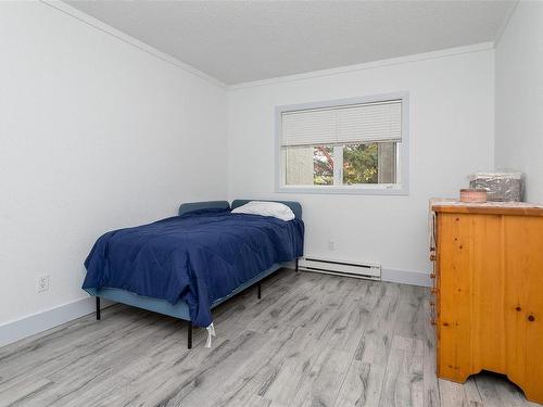 305-909 Pembroke St, Victoria, BC - Indoor Photo Showing Bedroom