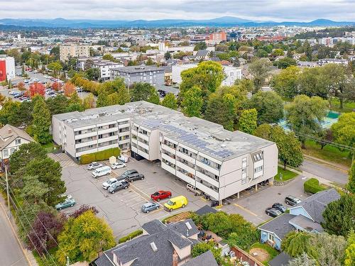 305-909 Pembroke St, Victoria, BC - Outdoor With View