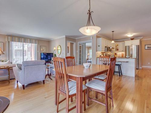 Overall view - 295 Rue De Barcelone, Dollard-Des-Ormeaux, QC - Indoor Photo Showing Dining Room