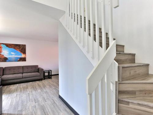 Staircase - 1052 Rue Payette, Saint-Jean-Sur-Richelieu, QC - Indoor Photo Showing Other Room