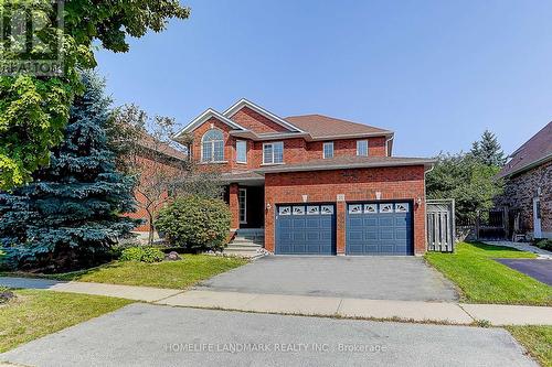 25 Mac Carl Crescent, Whitby (Rolling Acres), ON - Outdoor With Facade