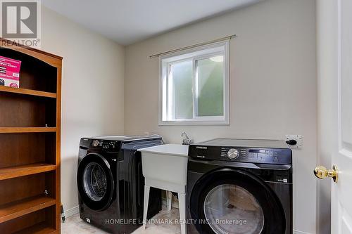 25 Mac Carl Crescent, Whitby (Rolling Acres), ON - Indoor Photo Showing Laundry Room