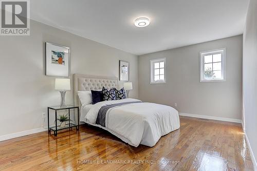 25 Mac Carl Crescent, Whitby (Rolling Acres), ON - Indoor Photo Showing Bedroom