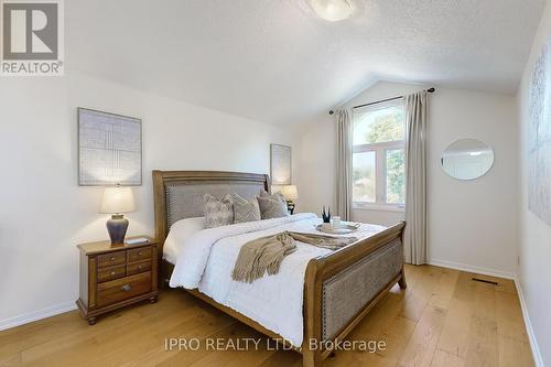 82 Dalecroft Circle, Markham, ON - Indoor Photo Showing Bedroom