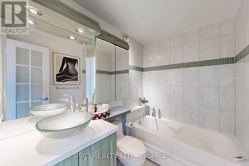 82 Dalecroft Circle, Markham, ON - Indoor Photo Showing Bathroom