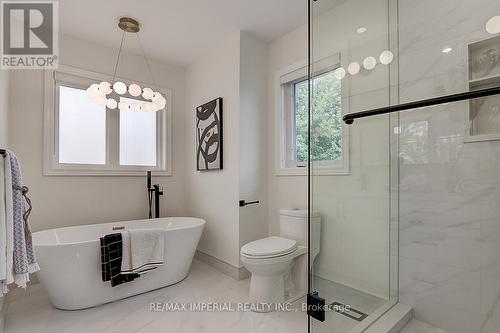 57 Ravine Edge Drive, Richmond Hill (Jefferson), ON - Indoor Photo Showing Bathroom