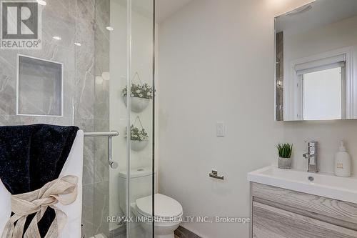 57 Ravine Edge Drive, Richmond Hill (Jefferson), ON - Indoor Photo Showing Bathroom