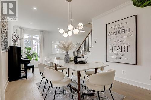 57 Ravine Edge Drive, Richmond Hill (Jefferson), ON - Indoor Photo Showing Dining Room