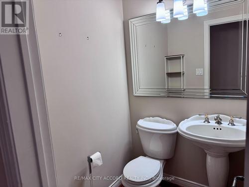 28 Hastings Drive, Markham, ON - Indoor Photo Showing Bathroom