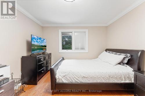 28 Hastings Drive, Markham, ON - Indoor Photo Showing Bedroom