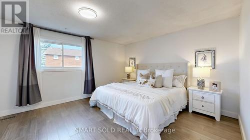 92 Tunney Crescent, Markham (Raymerville), ON - Indoor Photo Showing Bedroom