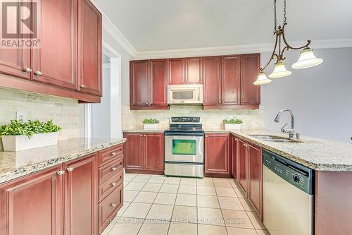 2425 Sequoia Way, Oakville, ON - Indoor Photo Showing Kitchen With Double Sink