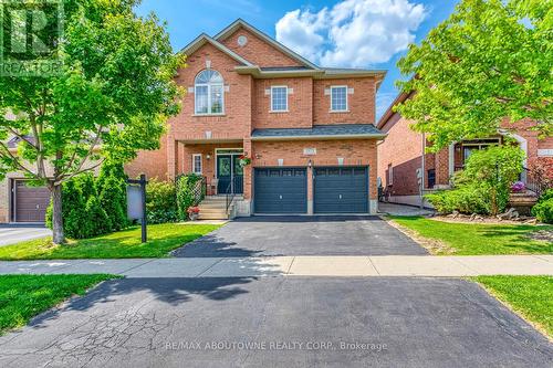 2425 Sequoia Way, Oakville (West Oak Trails), ON - Outdoor With Facade