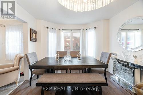 314 Duncan Lane, Milton, ON - Indoor Photo Showing Dining Room