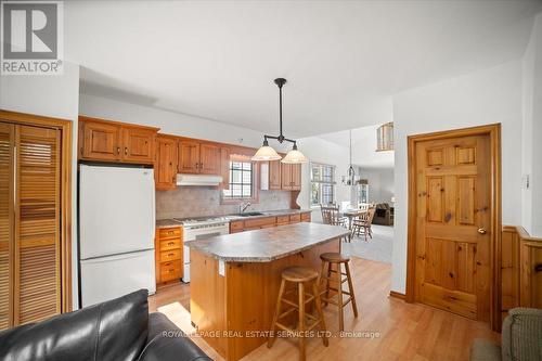 174 Prideaux Street, Niagara-On-The-Lake, ON - Indoor Photo Showing Kitchen