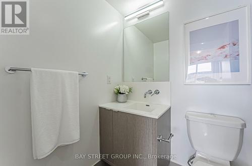 4310 - 100 Harbour Street, Toronto (Waterfront Communities), ON - Indoor Photo Showing Bathroom