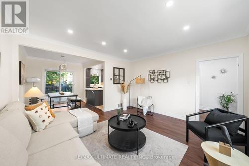 218 Bogert Avenue, Toronto (Lansing-Westgate), ON - Indoor Photo Showing Living Room